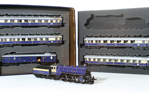 Consignment MA26751 - Marklin 75 Years of Rheingold Train Set