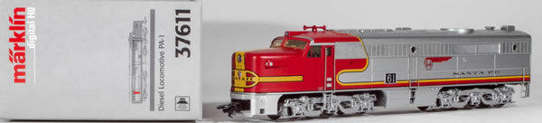 Consignment MA37611 - Marklin 37611 USA Diesel Locomotive Class 52 of the SF Road number 61