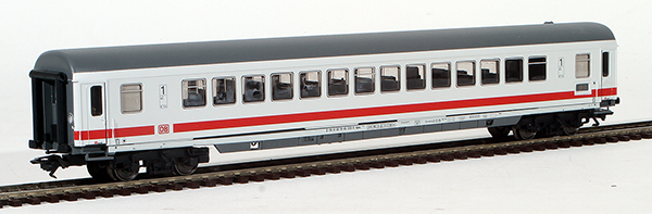 Consignment MA40500 - Marklin German 1st Class Intercity Express Train Passenger Car of the DB/AG