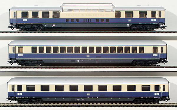 Consignment MA43881 - Marklin Rheinpfeil 1963 Express Train Passenger Car Set 1