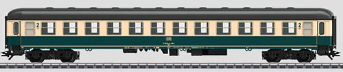 Consignment MA43924 - Marklin 43924 - German Express Passenger Car of the DB