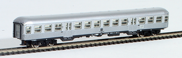 Consignment MA8716 - Marklin German Silberling 2nd Class Passenger Car of the DB