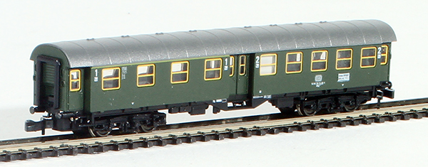 Consignment MA8753 - Marklin German 1st/2nd Class Passenger Car of the DB