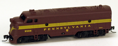 Consignment MT14002 - MicroTrain MT14002 - Pennsylvania F-7 Locomotive