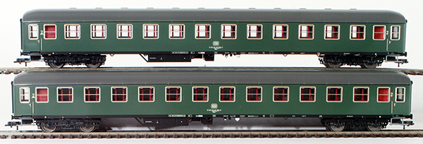 Consignment PI58341 - Piko German Suburban 2nd Class Passenger Car Set of the DB