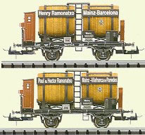 Consignment T23930 - Trix 23930 Wine Barrel Car Set