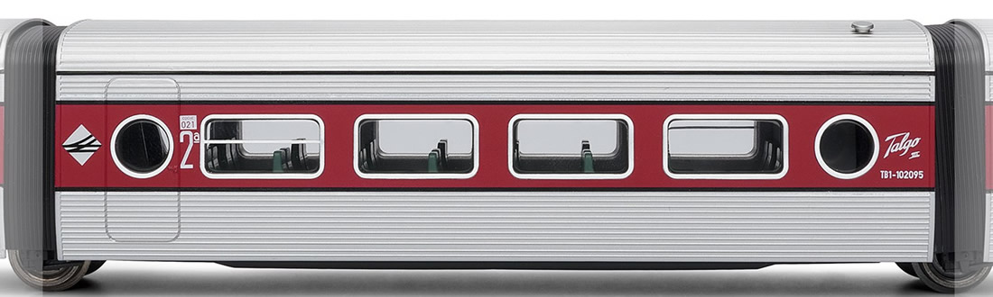 Electrotren E3338 - Coach 2nd Class Talgo III Renfe - Largo Recorrido