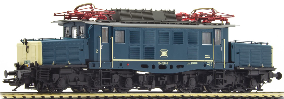 ESU 31124 - German Electric Locomotive 194 178 of the DB, Blue-beige (Sound  Decoder)