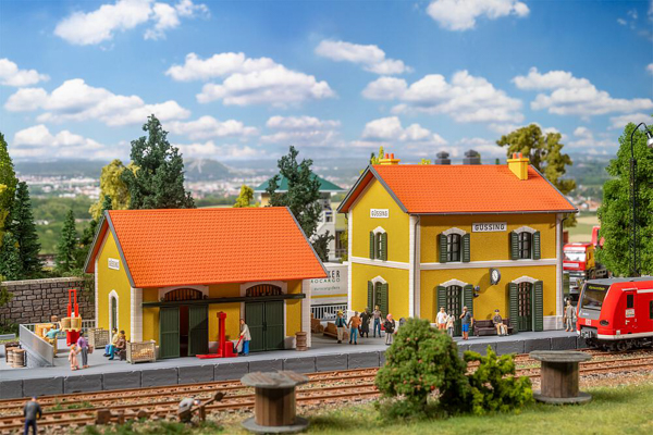 Faller 110154 - Güssing Railway Station
