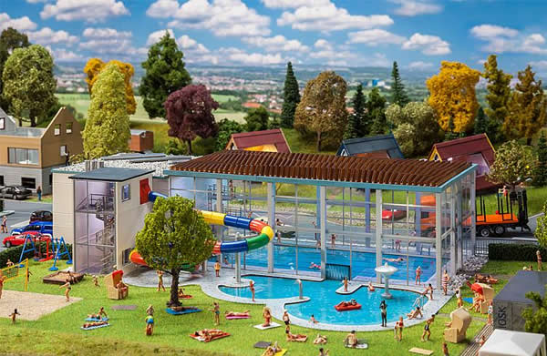 Faller 130150 - Indoor swimming-pool with slide