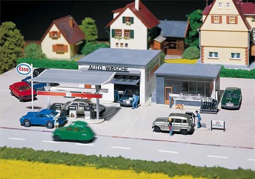 Faller 130296 - Filling station and car wash