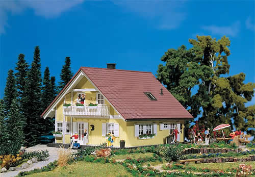 Faller 130397 - Familia House