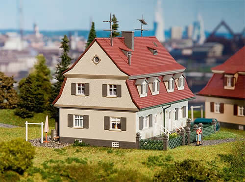 Faller 130463 - Duplex house