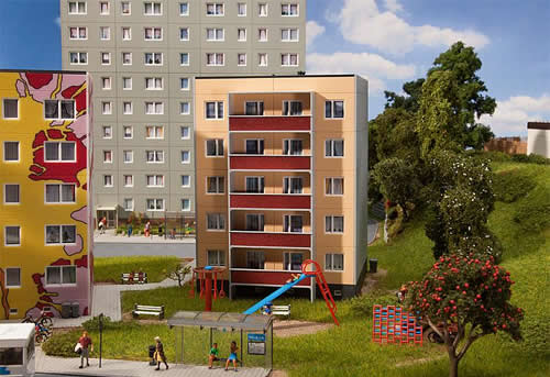 Faller 130803 - Prefabricated High-Rise P2/5