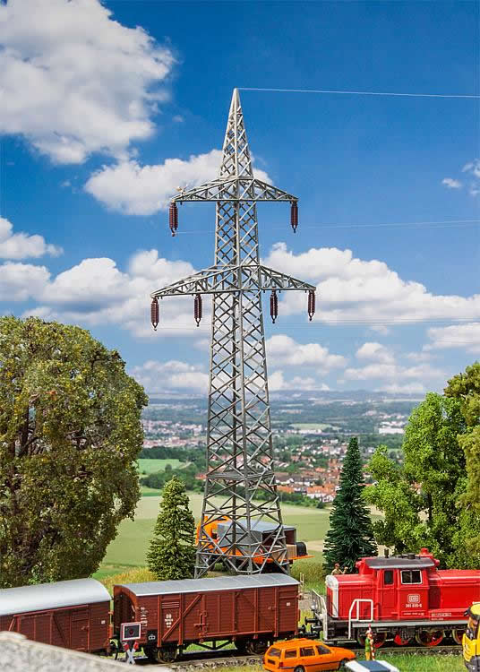 Faller 130898 - 2 Electricity pylons (110 kV)