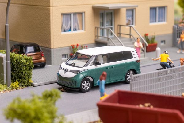 Faller 161422 - 161422 VW ID. Buzz Green-White (HERPA)