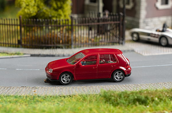 Faller 161437 - VW Golf IV (HERPA)