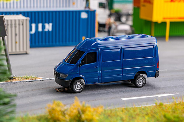 Faller 161438 - MB Sprinter Panel van (HERPA)