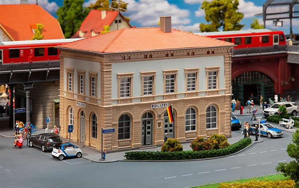 Faller 191754 - Central police station