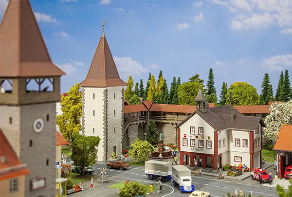 Faller 232355 - Old-town wall set