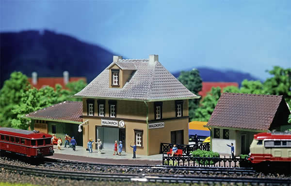 Faller 232571 - Waldkirch Station