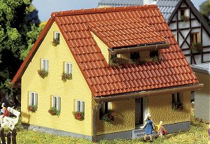 Faller 282761 - Developement House red Rf