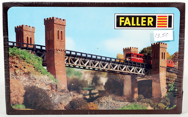 Faller 2922 - Towered Bridge