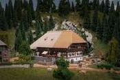 232010 Black Forest Farm with 2 Figures Anniversary Model