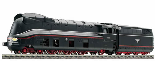 Fleischmann 417171 - Express loco 03.10 of the DRG, with streamlined bodywork and tender 2´2´ T 34 w/sound