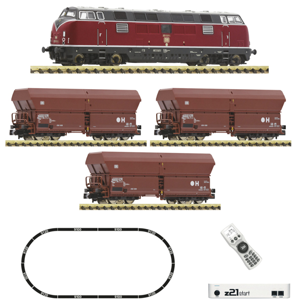 Fleischmann 5170003 - German z21 start digital set class 221 and goods train 