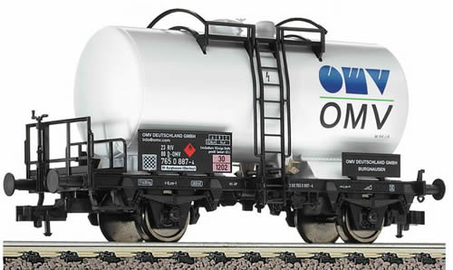 Fleischmann 5415 - Tank wagon OMV, in service of the DB AG, with brake platform