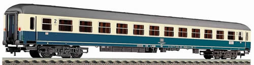 Fleischmann 5619 - C/EC 2nd class express coach, type Bm.235 of the DB with electronic tail lighting