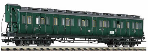 Fleischmann 5789 - Compartment coach 2nd class with brakemans cab, 4-axled, type B4 (C4pr04) of the DR