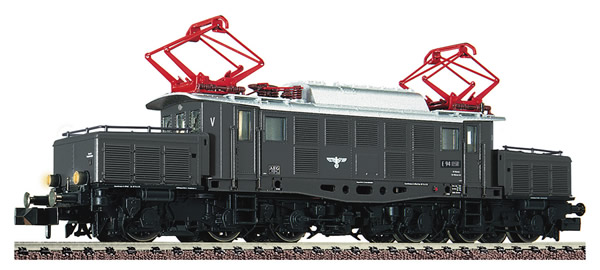 Fleischmann 739478 - German Electric Locomotive Class E 94 of the DRB (Sound)