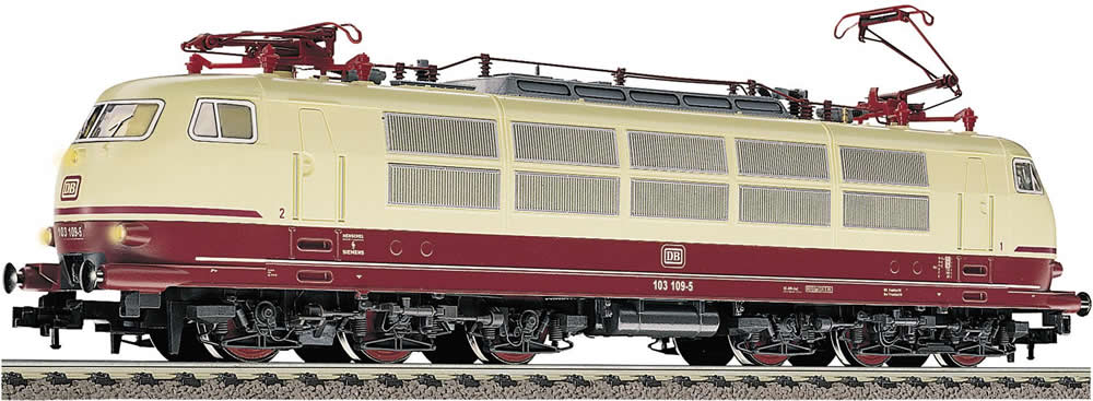 L437601.jpg