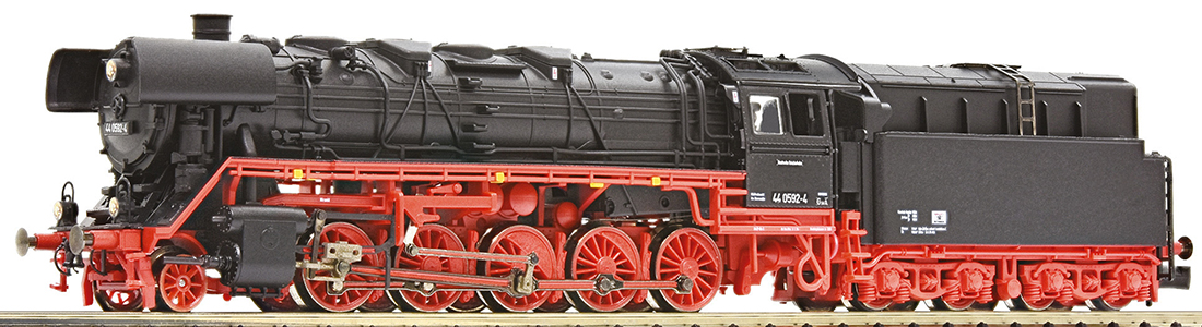 fleischmann 714472 - German Steam Locomotive Class 44.0 with oil tender of  the DR (Sound)