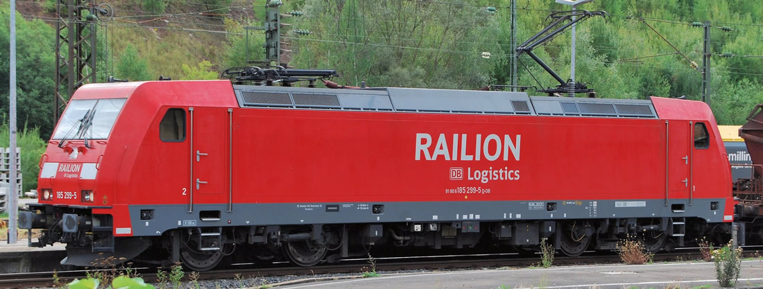 Fleischmann 738802 - German Electric Locomotive BR185.2 Railion of the DB-AG