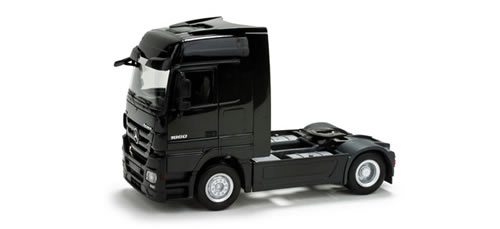 Herpa 155168 - Mercedes-Benz Actros LH rigid tractor