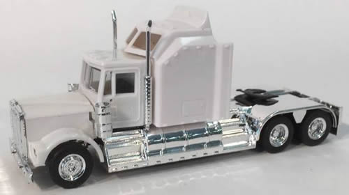 Herpa 35234 - New Kenworth W-900, Unptd Large Aerodyne Sleeper