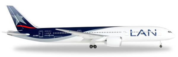 Herpa 527842 - Boeing 787-9 LAN Chile