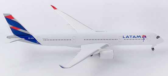 Herpa 532754 - Airbus 350-900 Latam Brasil
