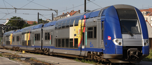 Jouef 2122 - SNCF, electric railcar Z 24500, Lorraine