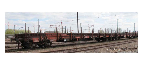 Jouef HJ6191 - 4-axle stake wagon Res