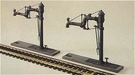 Kibri 37462 - N Water crane with swing arms, 2 pieces