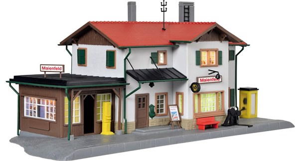 Kibri 39496 - H0 Station Maienfeld  incl. house illuminationstarter set