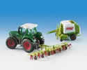 H0 FENDT tractor with accessory equipment