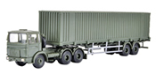 H0 Military MAN 3-axle tractorwith 40ÔÇÿ container trailer