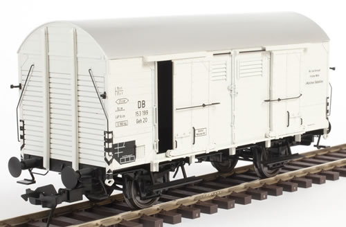 LenzO 42218 - Freight car Geh20. for he transport of milk.white