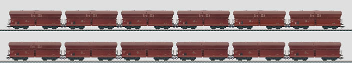 Marklin 00775 - Long Henry Display with 12 Cars