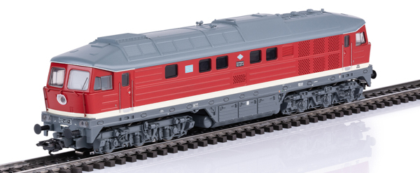 Marklin 36436 - German Diesel Locomotive Class 132 of the DR (Sound)